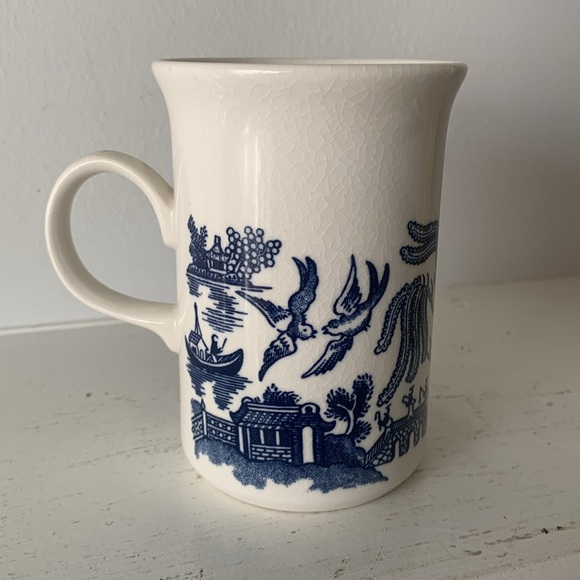 Churchill Blue Willow Coffee Mug White & Blue Made in England - Picture 4 of 10